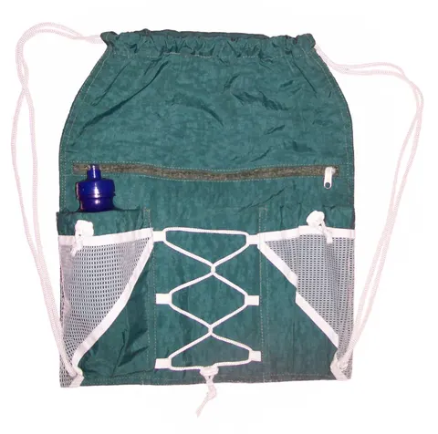 Mochila saco com bolsos de tela, modelo CLU-25